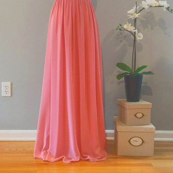 #LEVKOFF Halter Chiffon A-Line Gown - Size 4 - Picture 4 of 11